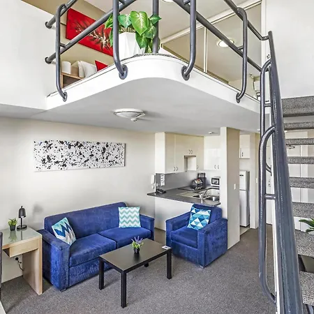 Metro Apartments On Darling Harbour-2