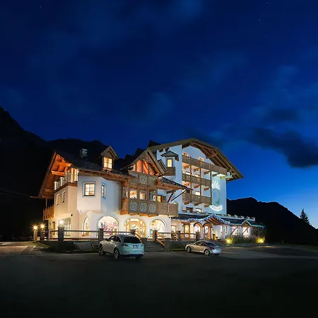 Hotel Cristallo-2
