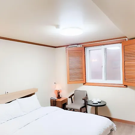 Noble Hotel-2