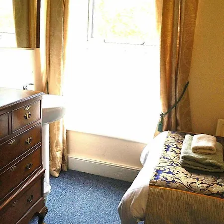 Melrose Guest House-3