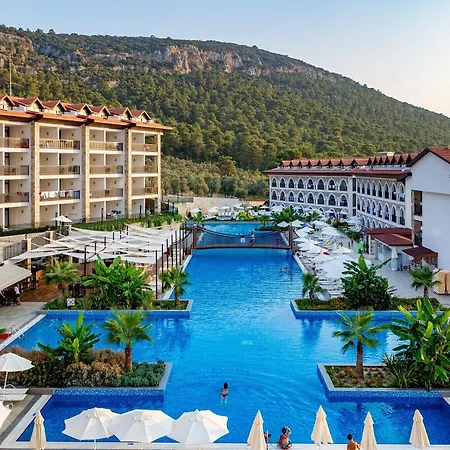 Ramada Resort By Wyndham Akbuk-2
