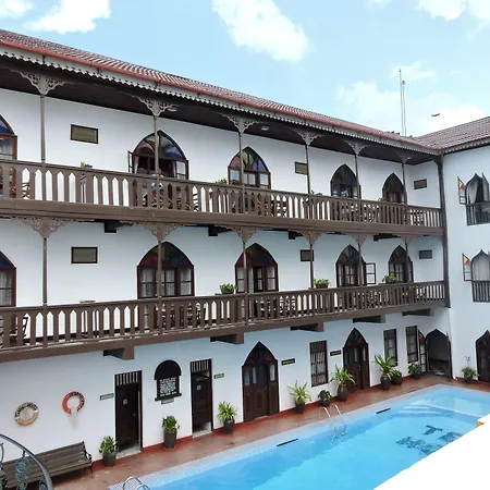 Tembo House Hotel-3