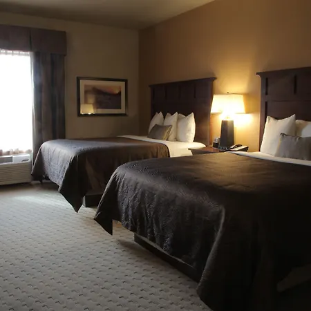 Teddy'S Residential Suites Watford City-3