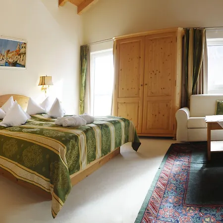 Hotel Berghof-3