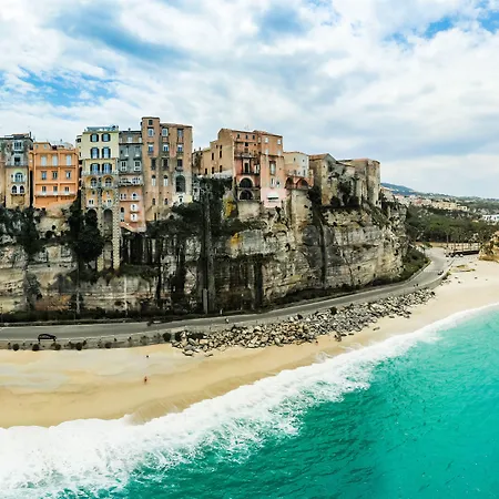 Blu Tropea Maison-2