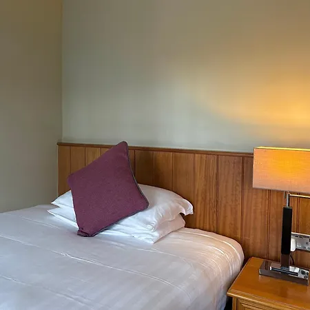 St. Davids Cross Hotel-2