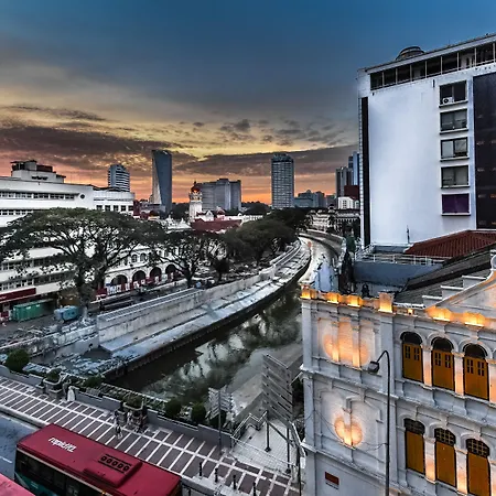 Avenue J Hotel Central Market Kl-3