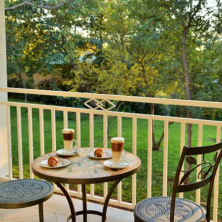 Batonka Guest Lodge-3