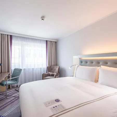Premier Inn Stuttgart Airport-3