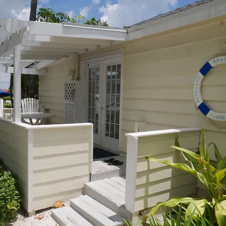 Bungalow Beach Resort-2