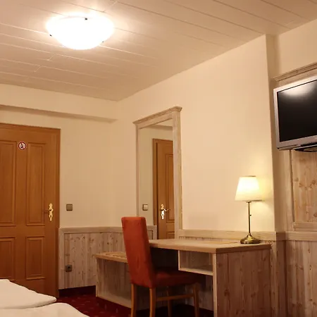 Central-Hotel-3