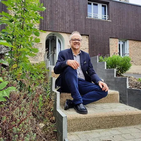 Le Petit Moulin Rouge, B&B, SDB en-suite, parking privé gratuit-3
