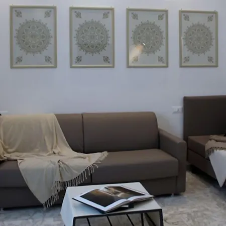 Flos Guest House-2