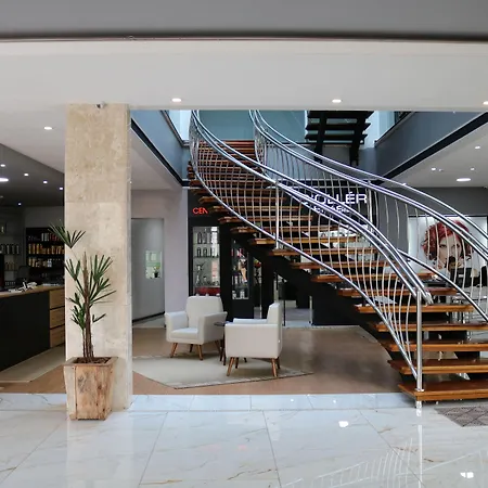 Riellis Center Hotel-3