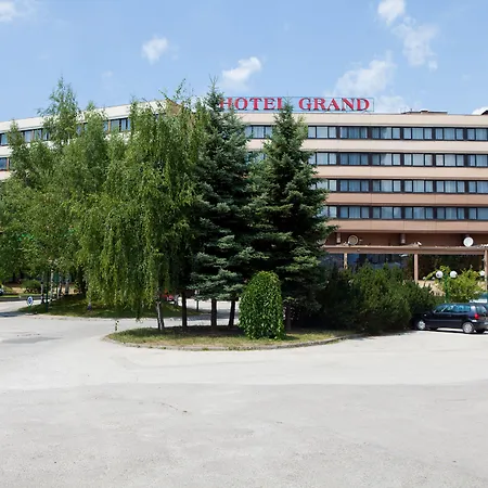 Hotel Grand-2