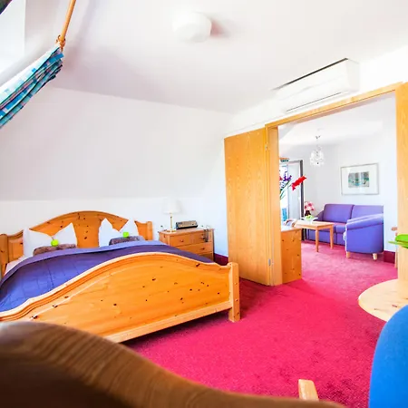 Hotel Schiff Am See-3