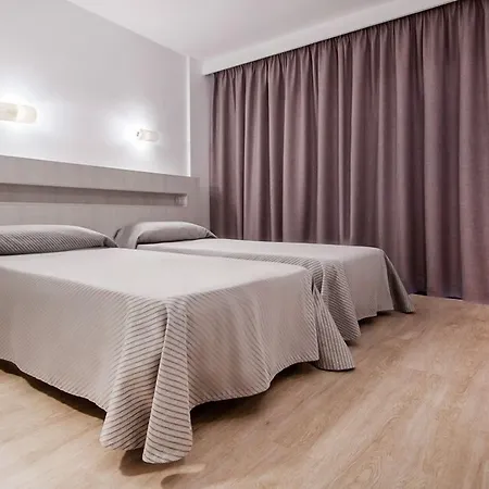Apartamentos Sol Y Vera-3