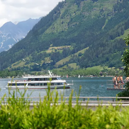 Seehotel Sissi Am Zeller See-3
