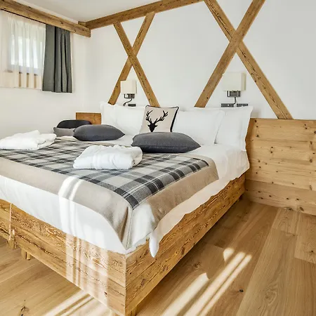 Camina Suite And Spa-3