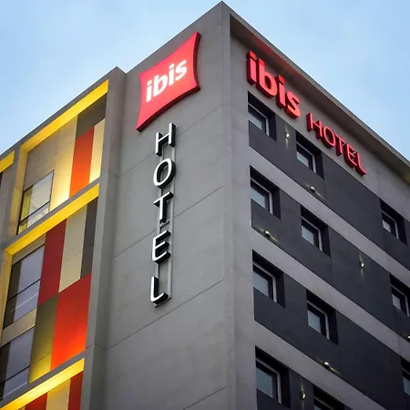 Ibis Trujillo-3