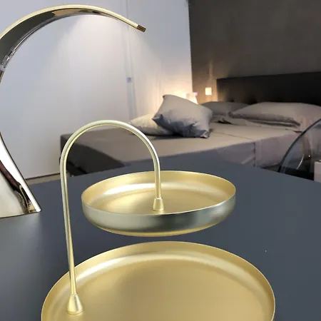 Golden Suites 50-2
