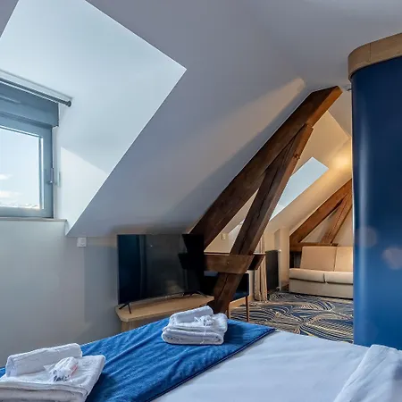 Madame Vacances Hotel Les Cimes-3