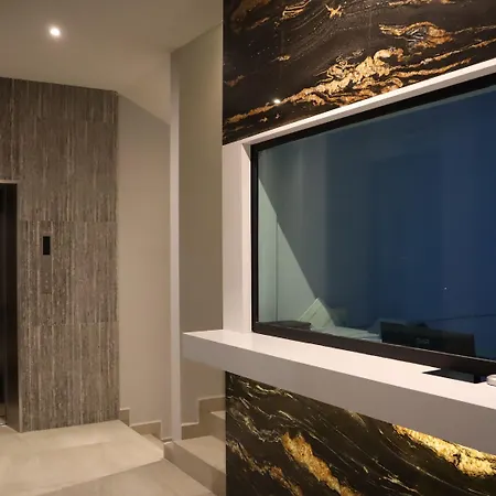 Hotel Myst.-2