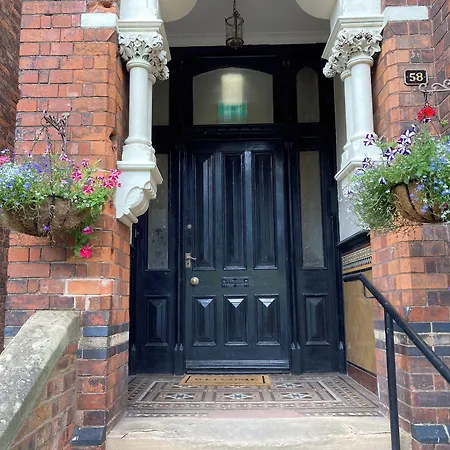 The Old Lodge Guest House-3