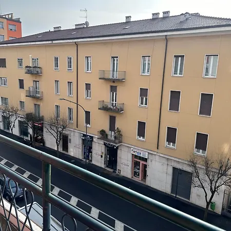 Solferino 17 suites Brescia Stazione-2