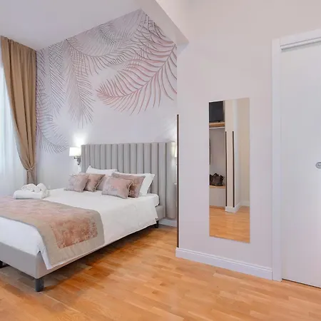 Hotel Cosmos-2