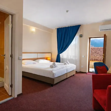 Long Street Hotel-2