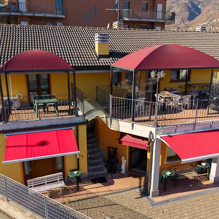 La Casa Del Grillo 1-3