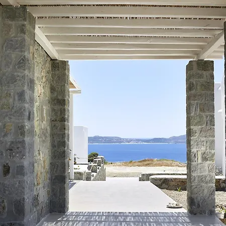 Lithos Luxury Rooms (Adults Only)-2