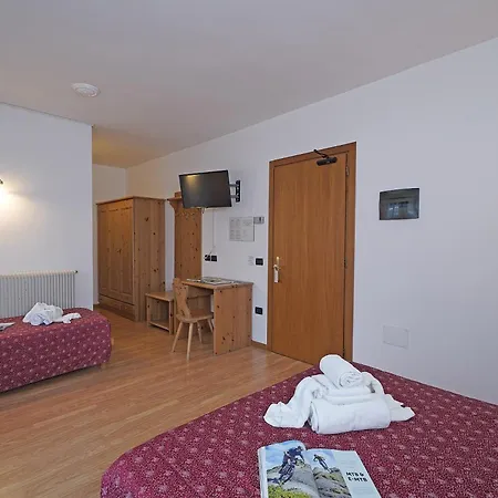 Hotel K2-3