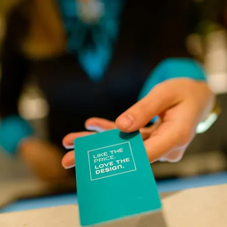 Motel One Manchester-Piccadilly-3