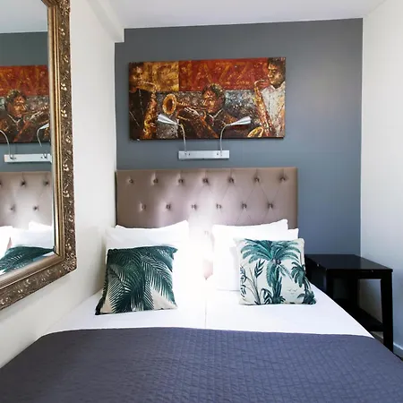 Quentin Museum Square Hotel-3