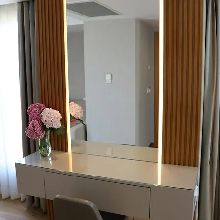 Riva Hotel Taksim-2