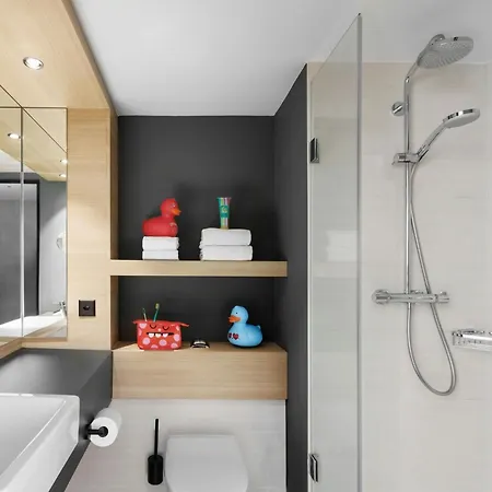 Moxy Zurich-2