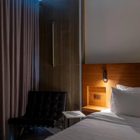 Reno Hotel-2