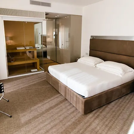 Dilman Luxury Stay-3