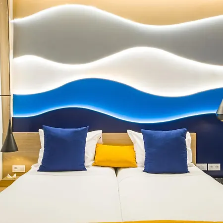 Hotel Carlton-2