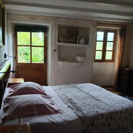 Chambre d'Hote Le Theron-3