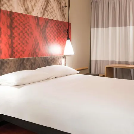 Ibis Villefranche Sur Saone-3