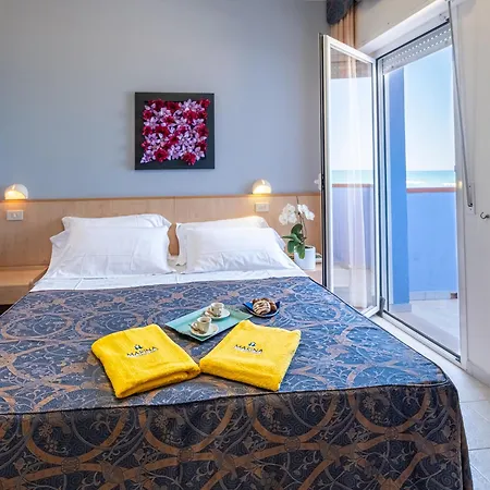 Hotel Marina-3