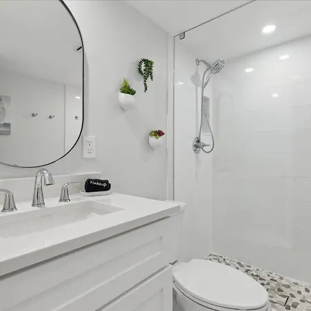 Spanish Main - Cocoa Beach Oceanfront Condos Near Port Canaveral-3