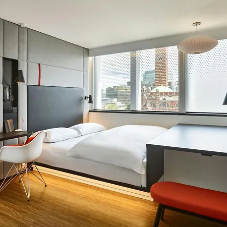 Citizenm London Victoria Station-2