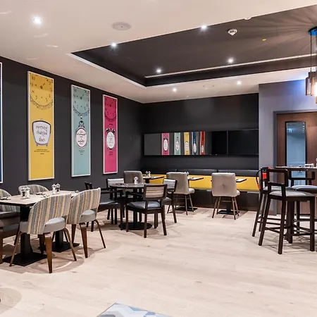 Premier Inn Muenchen City Zentrum-3
