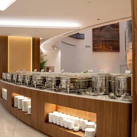 Peninsula Worth Hotel-2
