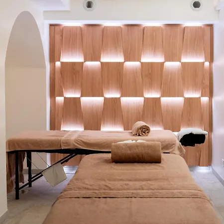 Hotel Le Six-3