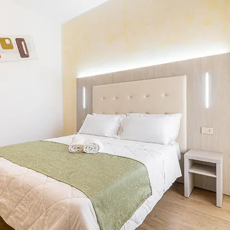 Hotel Corinna-2